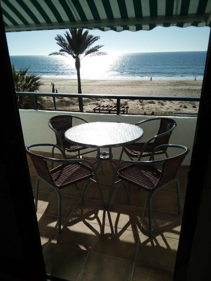 Primera Linea De Playa "Barrosamar" Chiclana de la Frontera Exterior foto