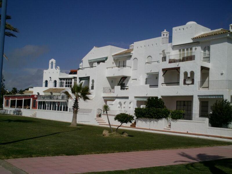 Primera Linea De Playa "Barrosamar" Chiclana de la Frontera Exterior foto